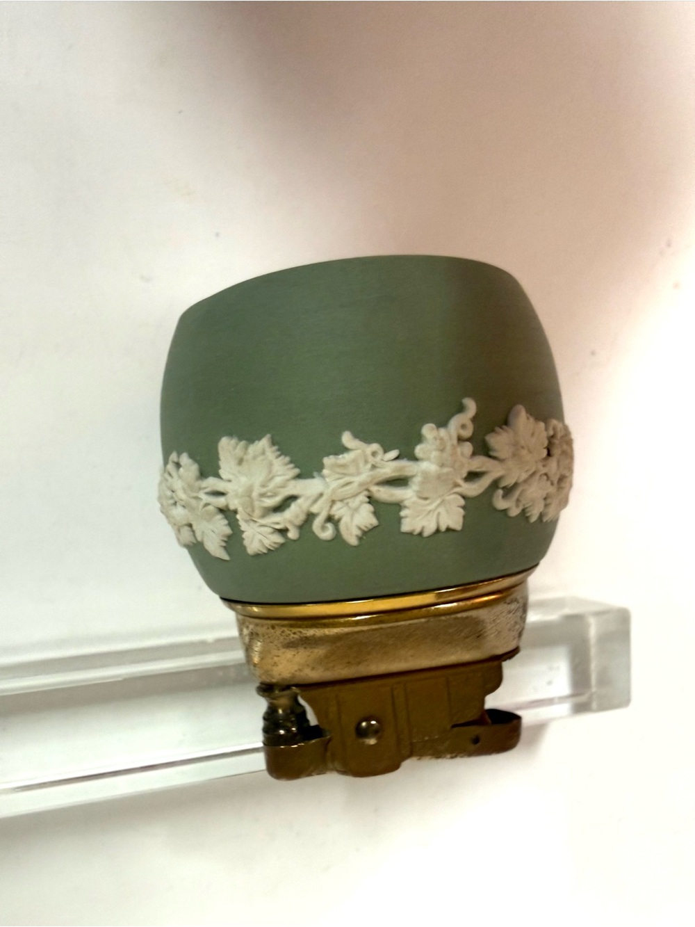 Green Jasperware Wedgwood Trinket Dish & Lighter - Picture 8 of 11